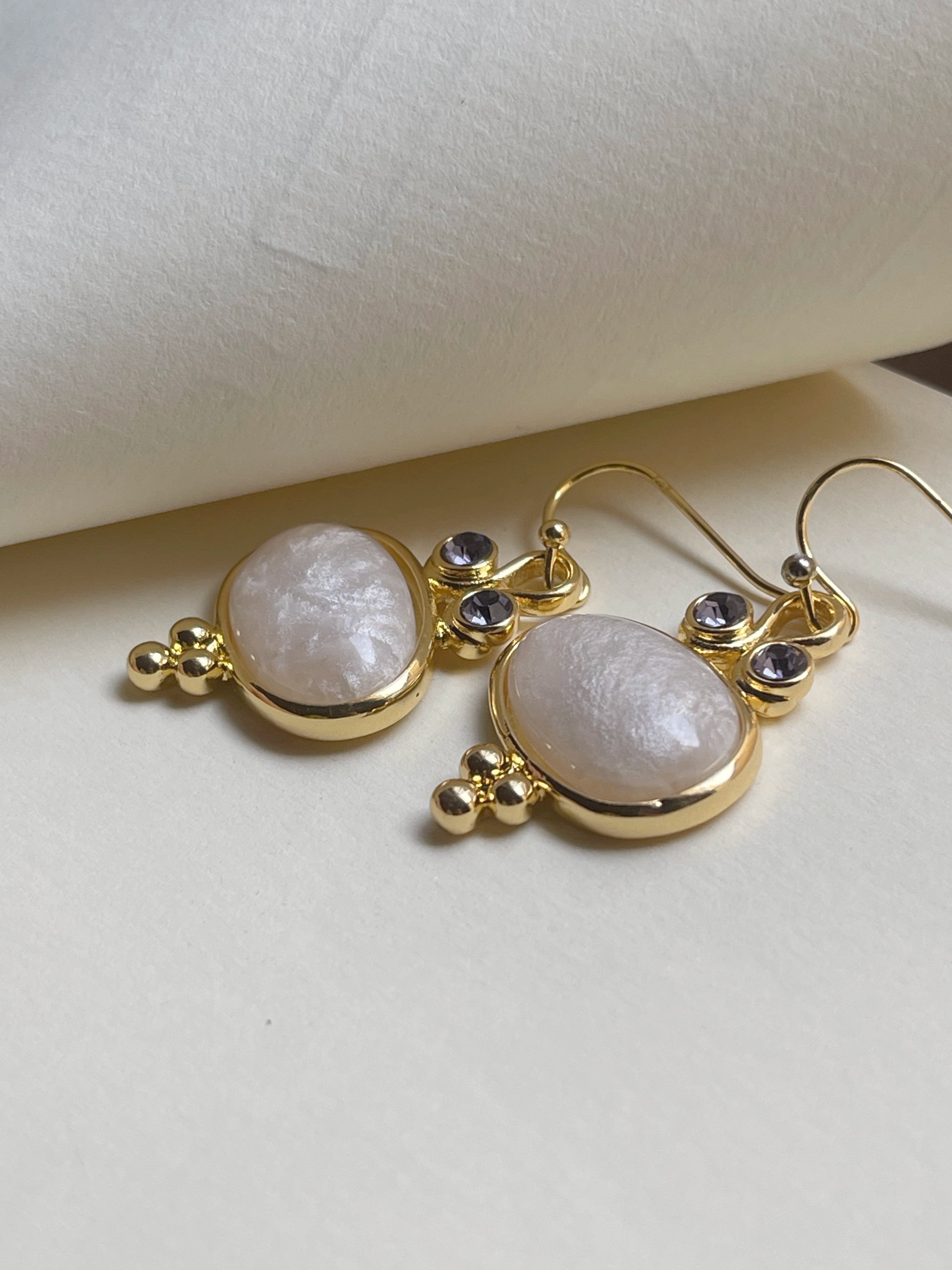 Neelo Earings